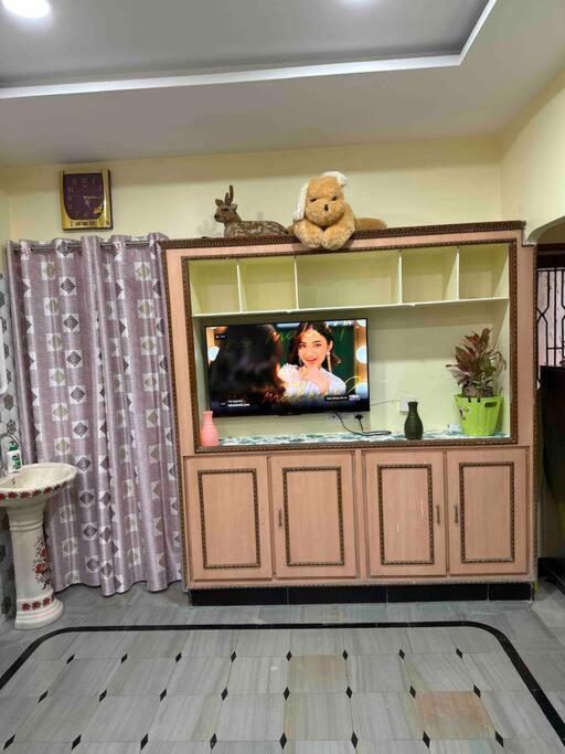 הוילה היידראבד Jmj Residency מראה חיצוני תמונה