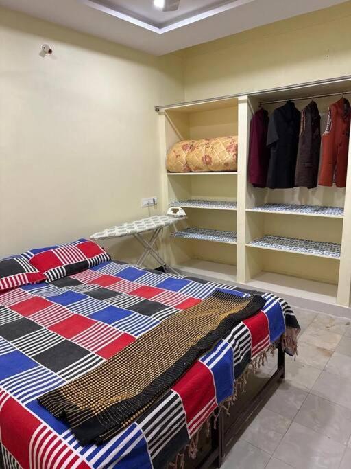 הוילה היידראבד Jmj Residency מראה חיצוני תמונה