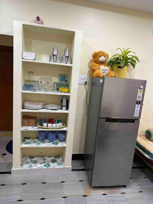 הוילה היידראבד Jmj Residency מראה חיצוני תמונה
